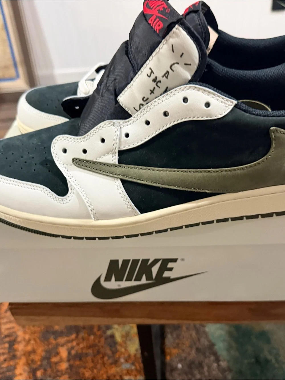 Men’s Low-Top Sneakers in Black, White & Olive Drab
